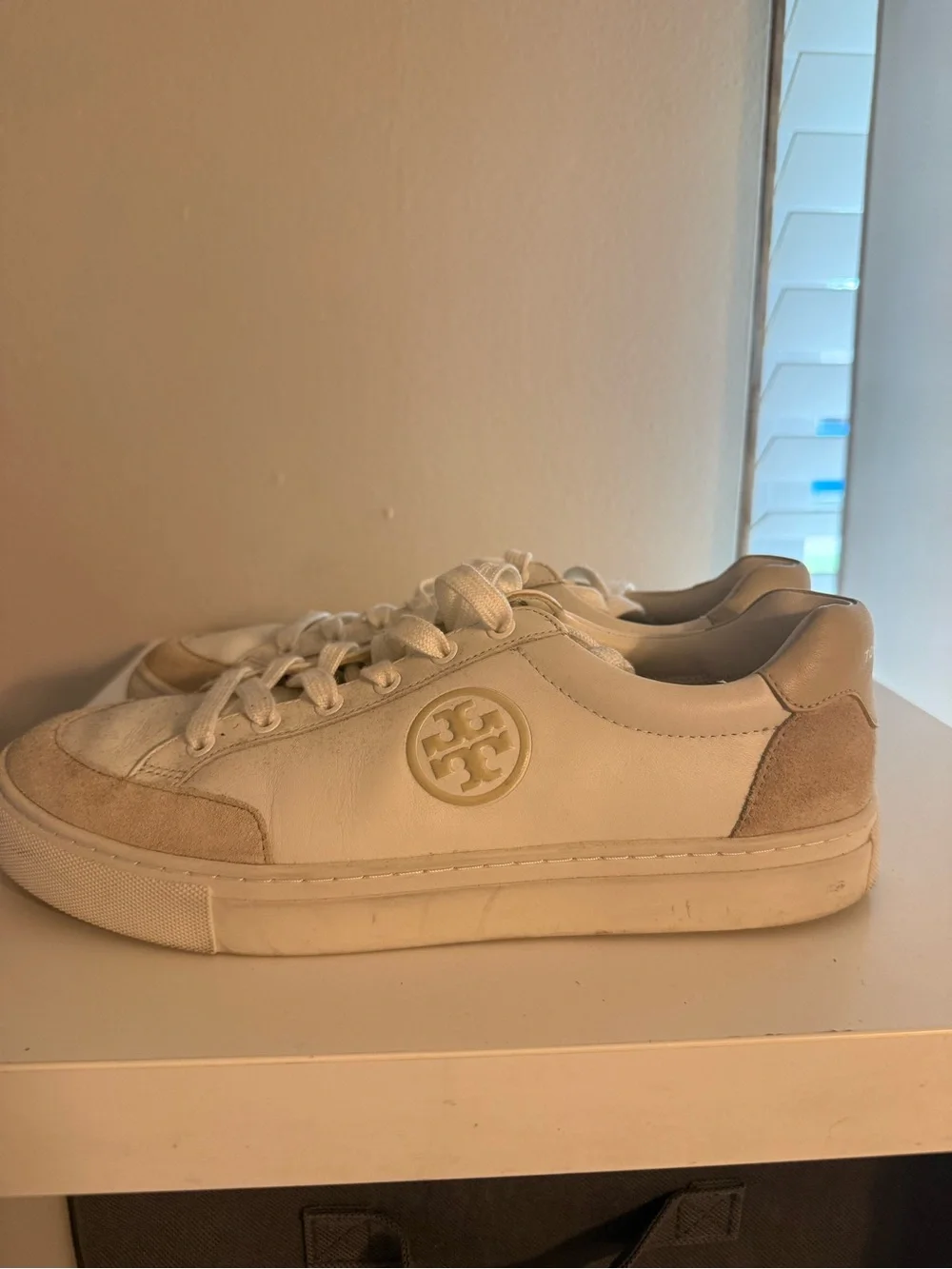 Tory Burch White and Beige Suede-Trim Leather Sneakers
